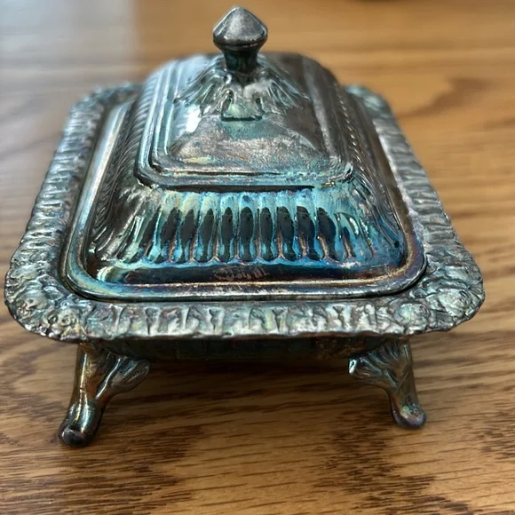 box - Picture 6 of 8